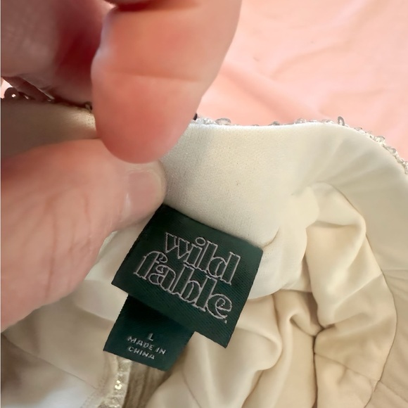 NWT Sequined Flare Pants Size Large - Picture 4 of 4